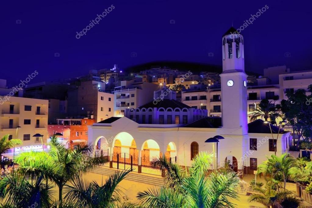 Tenerifeopenhome Bright Penthouse On The Beach Los Cristianos Arona  Bagian luar foto