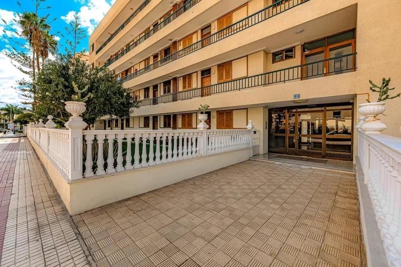 Tenerifeopenhome Bright Penthouse On The Beach Los Cristianos Arona  Bagian luar foto